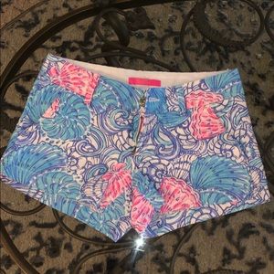 Lilly Walsh short 3”